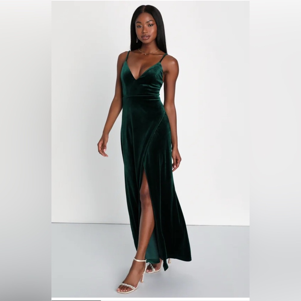 Lulus Timeless Radiance Emerald Green Velvet Lace-Up Maxi Dress